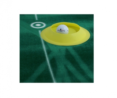 Putting Cup mit Ball