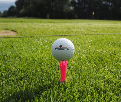 Aero Spark Tee Pink mit Ball